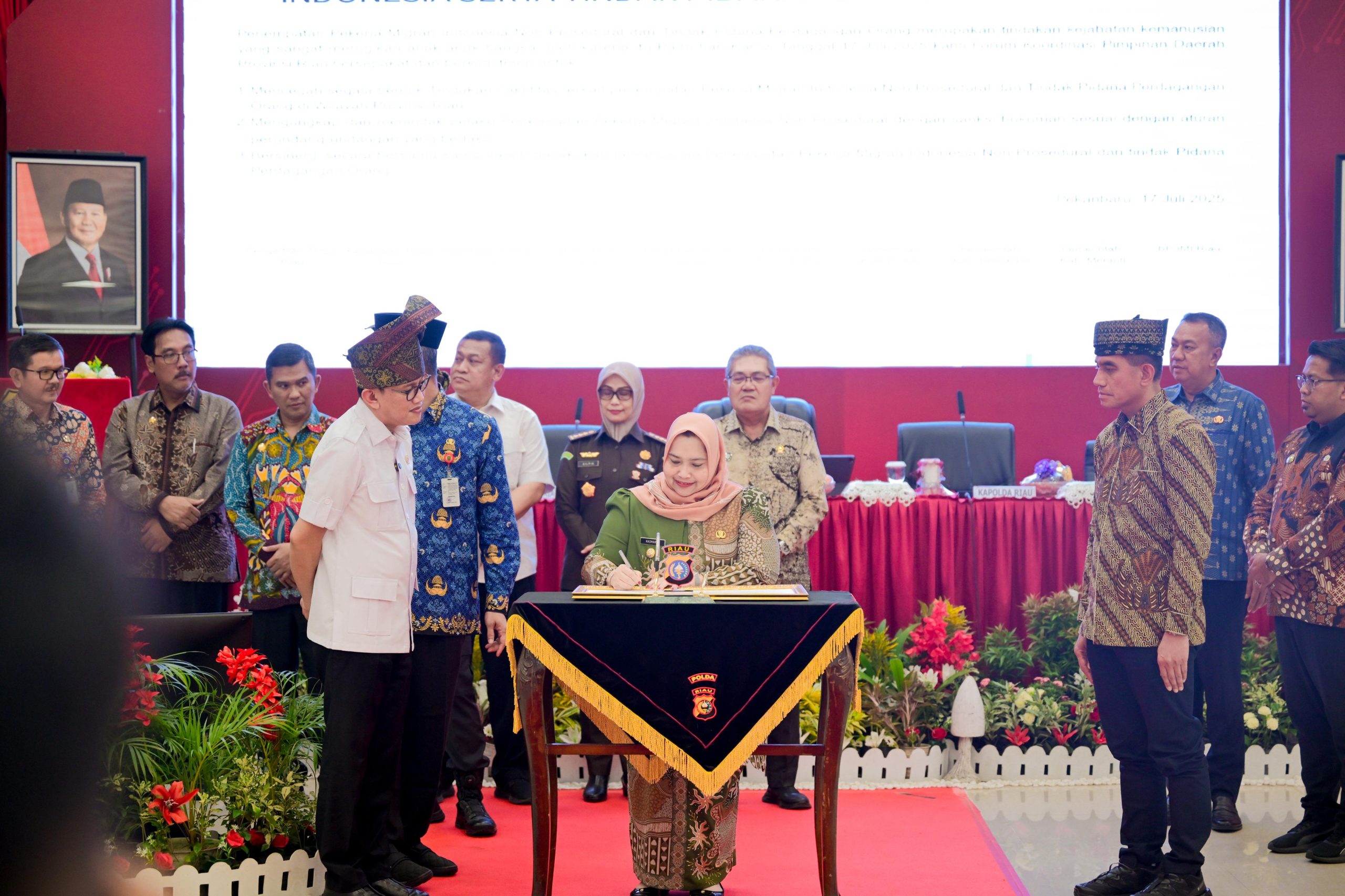 Bupati Kasmarni Deklarasi TPPO Dan Tegaskan Komitmen Lindungi Warga Dari Perdagangan Orang