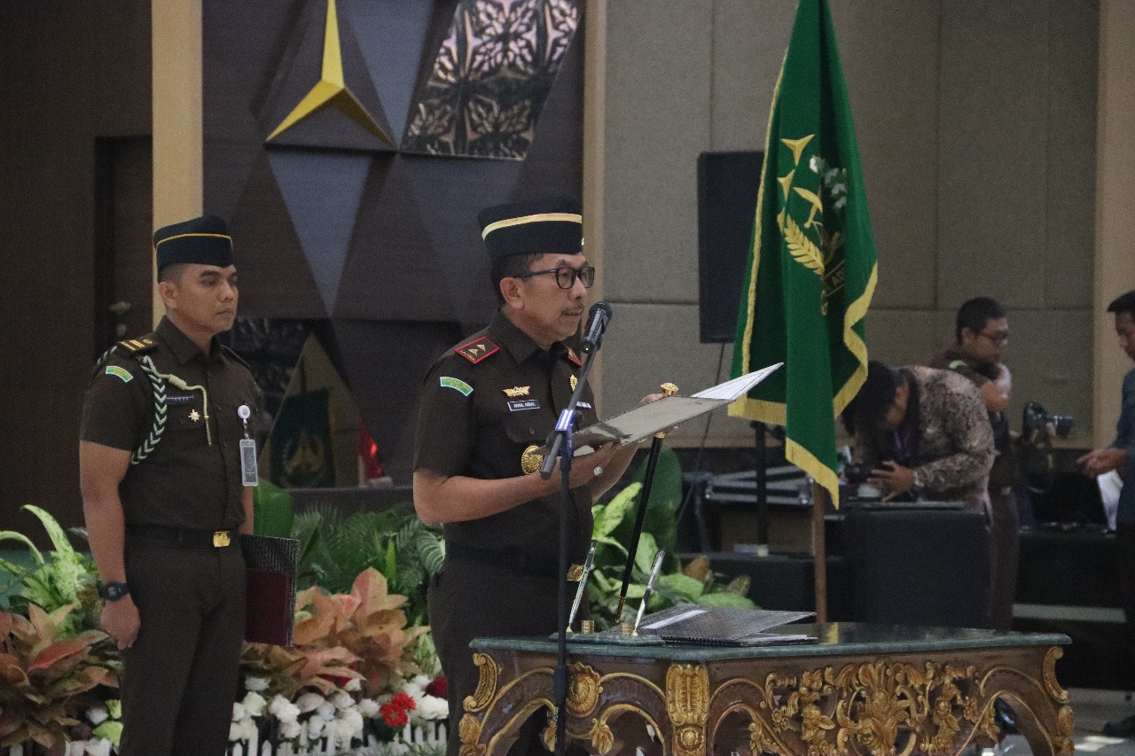 Kajati Riau Lantik assisten Dan Kajari