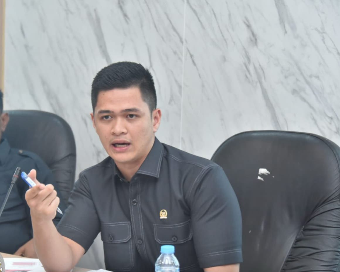 Gara-Gara Mobil Tambak Udang, Jalan Poros Dua Desa di Bantan Rusak Parah, Warga Mengadu ke DPRD Bengkalis
