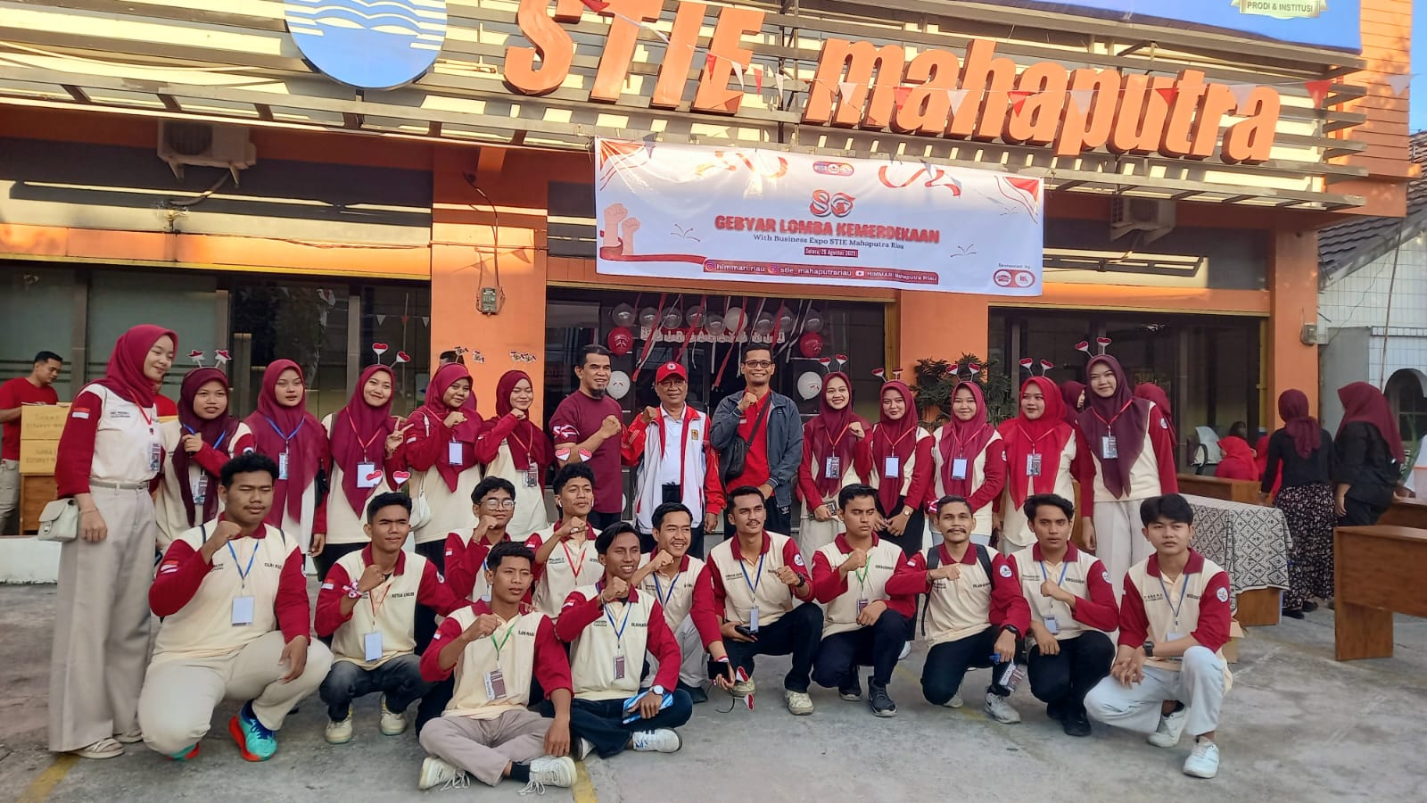 STIE Mahaputra Riau Gelar Semarak HUT Ke-80 RI, Penuh Kebersamaan Dan Jiwa Nasionalisme