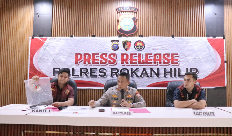 Kapolres Rohil Pimpin Press Release Ungkap Kasus Penganiayaan Hewan