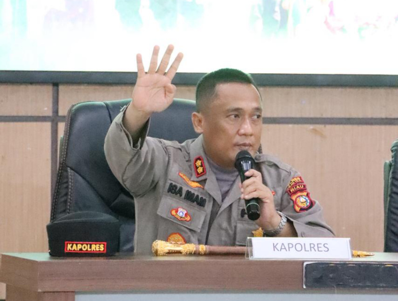 Kapolres Rohil Sosialisasikan Program Kapolda Riau “Green Policing” kepada Seluruh Personel