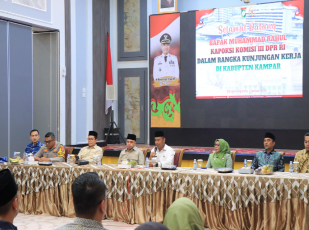 Bupati Kampar Terima Kunjungan Kerja Ketua Poksi Komisi III DPR RI