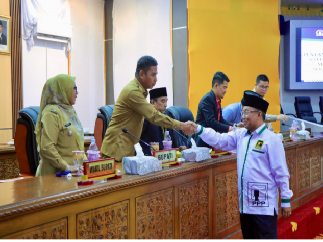 Bupati Hadiri Rapat Paripurna Penutupan dan Pembukaan Masa Reses Persidangan I DPRD Kampar